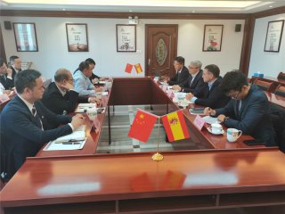  2020年11月27日，乐家集团高层辅导莅临8188cc威尼斯建材集团总部互换工作